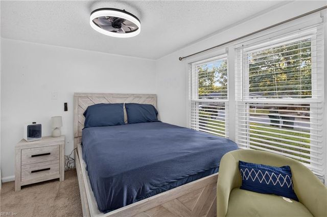292 Burnetts WAY, Suffolk, VA 23434