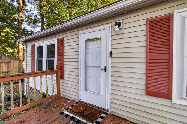 292 Burnetts WAY, Suffolk, VA 23434