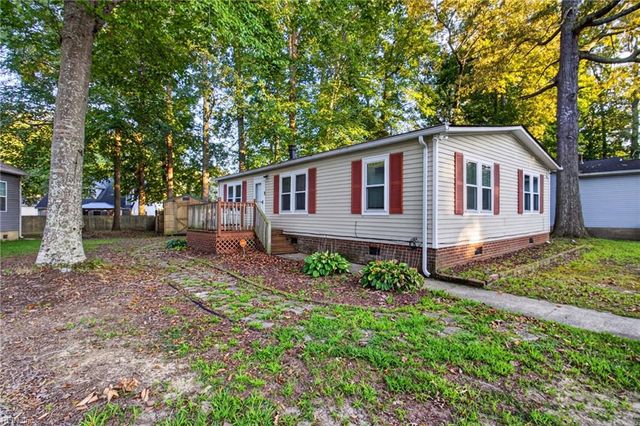 292 Burnetts WAY, Suffolk, VA 23434