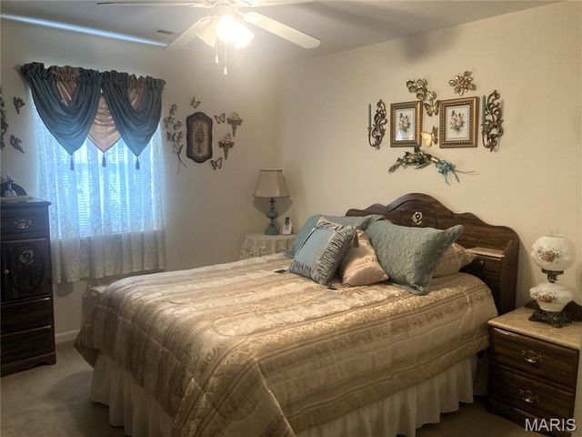 114 S White Oak Street, Desloge, MO 63601