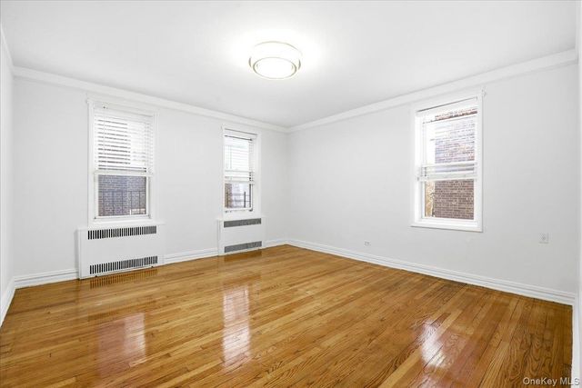 114-20 Queens Boulevard F5, Forest Hills, NY 11375