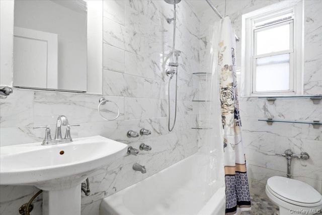 114-20 Queens Boulevard F5, Forest Hills, NY 11375