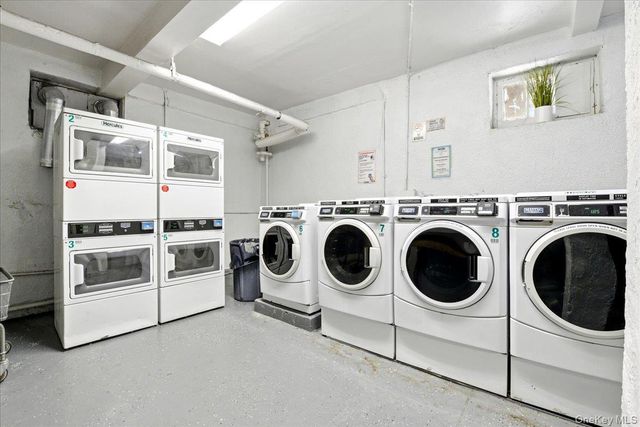 114-20 Queens Boulevard F5, Forest Hills, NY 11375