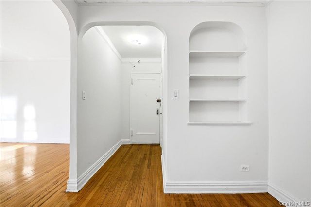 114-20 Queens Boulevard F5, Forest Hills, NY 11375