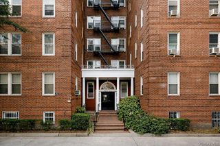 114-20 Queens Boulevard F5, Forest Hills, NY 11375