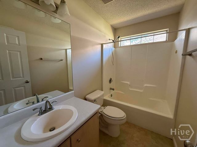 185 Junco Way, Savannah, GA 31419