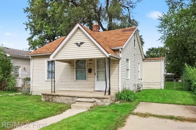 11459 Jackson Avenue, Warren, MI 48089