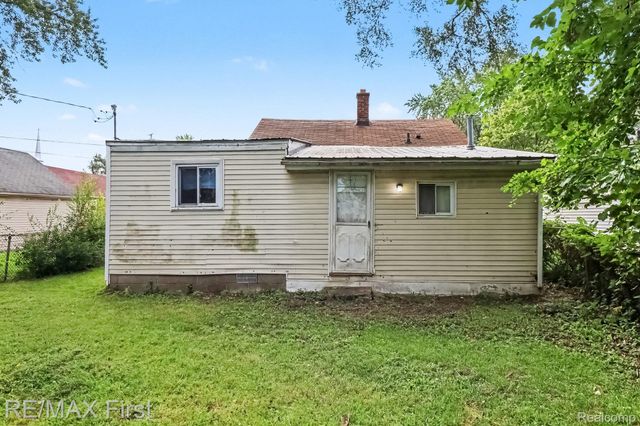 11459 Jackson Avenue, Warren, MI 48089