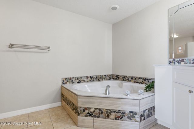 8903 Laguna Lane 503, Cape Canaveral, FL 32920