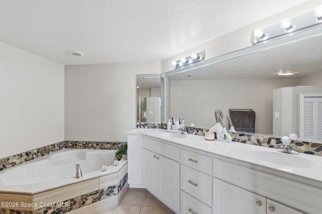 8903 Laguna Lane 503, Cape Canaveral, FL 32920