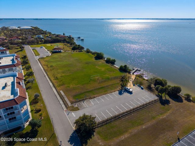 8903 Laguna Lane 503, Cape Canaveral, FL 32920