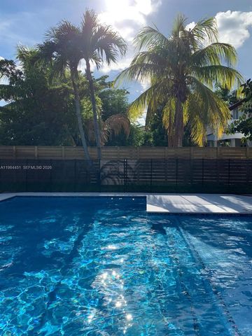 16364 SW 63rd Ter, Miami, FL 33193