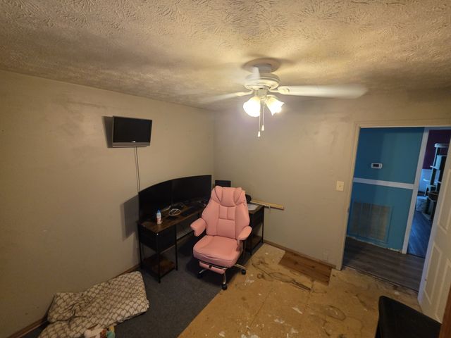 935 Meadowbrook Rd, Afton, TN 37616