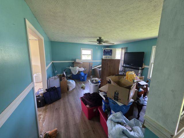 935 Meadowbrook Rd, Afton, TN 37616