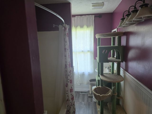 935 Meadowbrook Rd, Afton, TN 37616