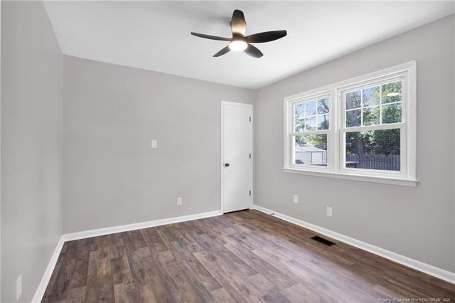 3220 Periwinkle Drive, Fayetteville, NC 28306