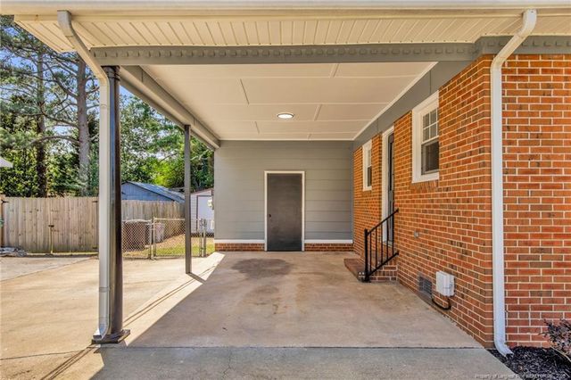 3220 Periwinkle Drive, Fayetteville, NC 28306