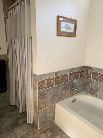 6200 Summer Ray Road NW, Albuquerque, NM 87120