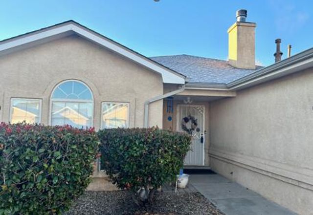 6200 Summer Ray Road NW, Albuquerque, NM 87120