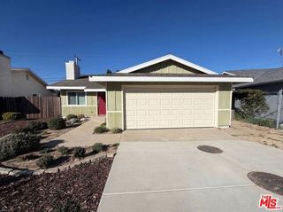 14719 Sandy Ridge Road, Lake Hughes, CA 93532