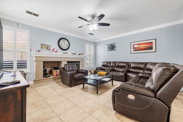 1920 Shropshire St, Roseville, CA 95747