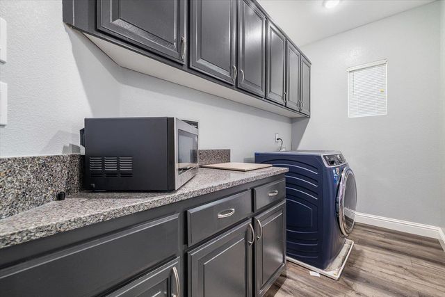 1920 Shropshire St, Roseville, CA 95747
