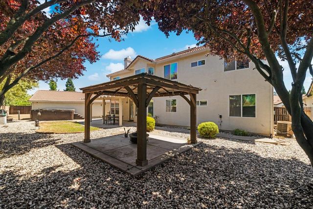 1920 Shropshire St, Roseville, CA 95747
