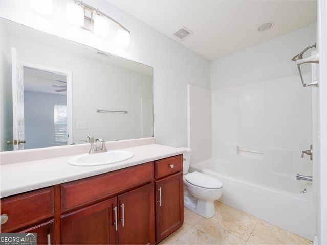 102 Winchester Road, Waverly, GA 31565