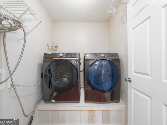 102 Winchester Road, Waverly, GA 31565