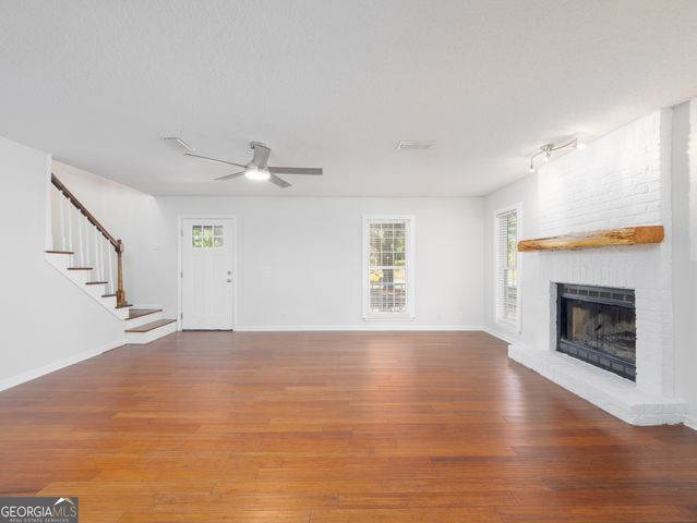 102 Winchester Road, Waverly, GA 31565