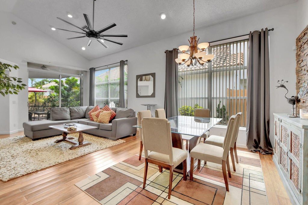 6694 NW 26th Way, Boca Raton, FL 33496