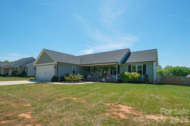 3923 Ritchie Road, Lincolnton, NC 28092