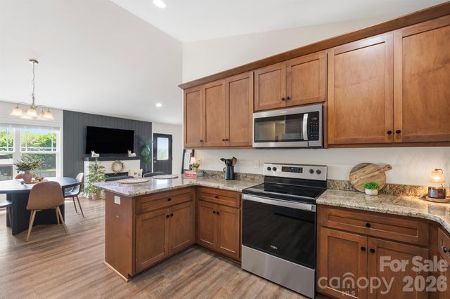 3923 Ritchie Road, Lincolnton, NC 28092