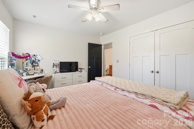 3923 Ritchie Road, Lincolnton, NC 28092