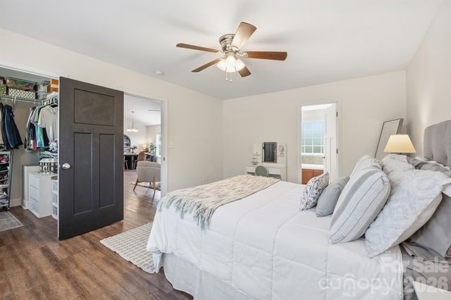 3923 Ritchie Road, Lincolnton, NC 28092