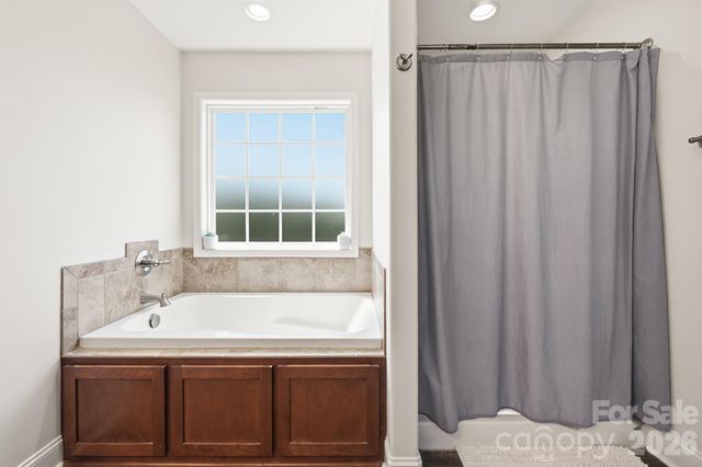 3923 Ritchie Road, Lincolnton, NC 28092