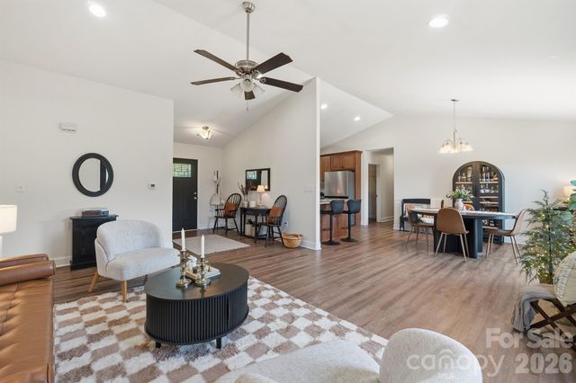 3923 Ritchie Road, Lincolnton, NC 28092