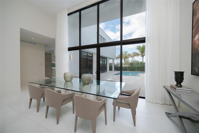 16629 N Botaniko Drive, Weston, FL 33326