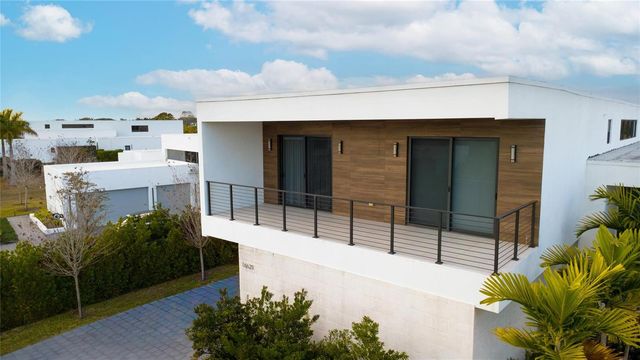 16629 N Botaniko Drive, Weston, FL 33326