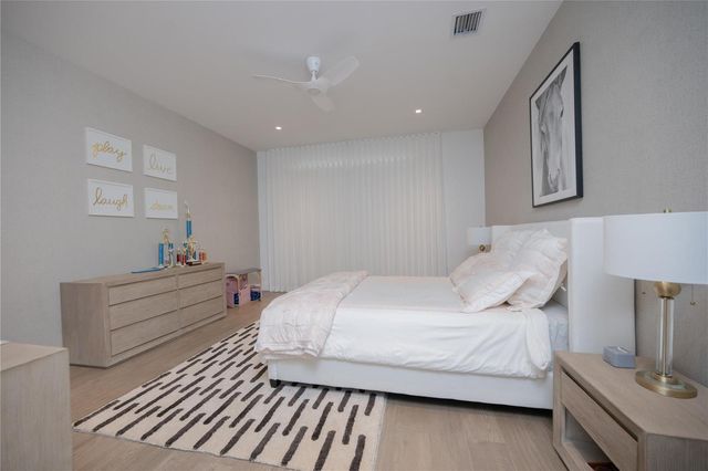 16629 N Botaniko Drive, Weston, FL 33326