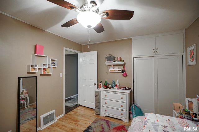 429 W LAKEWOOD Avenue, Peoria, IL 61614