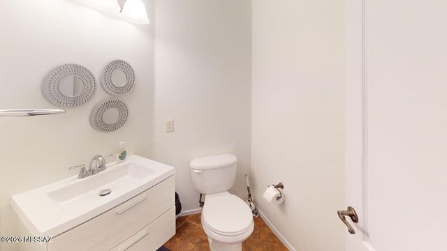 3923 S Amber Rock Avenue, Tucson, AZ 85735