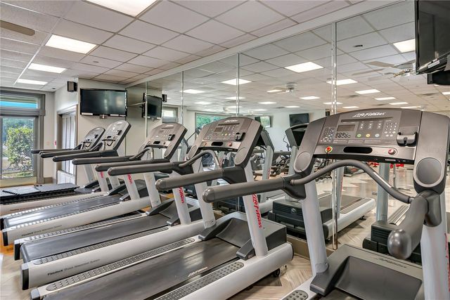 8785 ASHWORTH DRIVE, Tampa, FL 33647