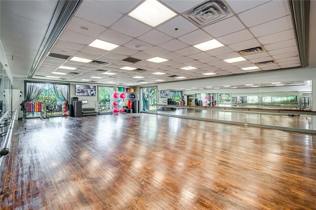 8785 ASHWORTH DRIVE, Tampa, FL 33647