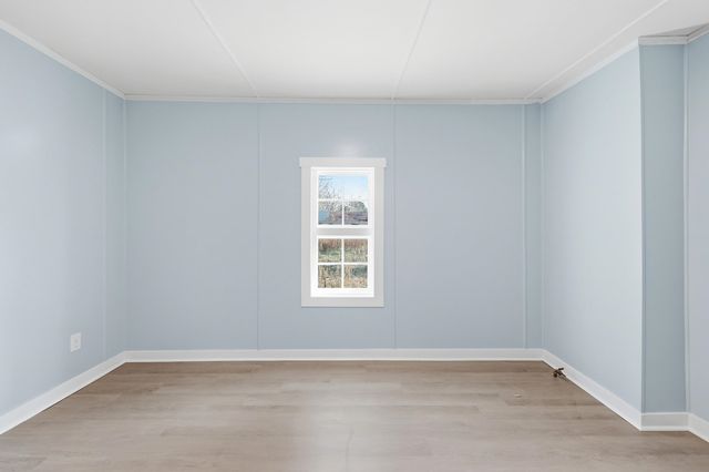 311 Barnes St, Mullins, SC 29574