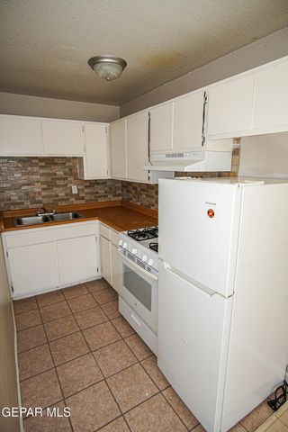 3435 Fred Wilson Avenue 9, El Paso, TX 79904