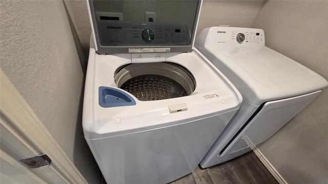 233 Ridgeside, Montgomery, TX 77316