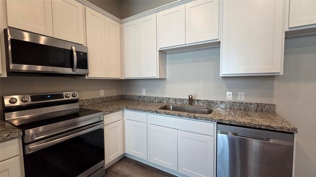 233 Ridgeside, Montgomery, TX 77316