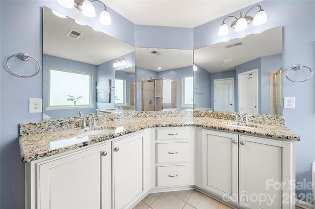 1362 Corey Cabin Court 188, Fort Mill, SC 29715