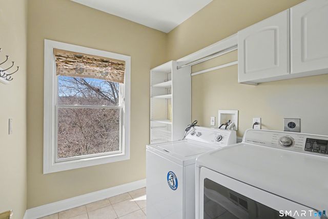 89 Masters Lane, Milford, CT 06461